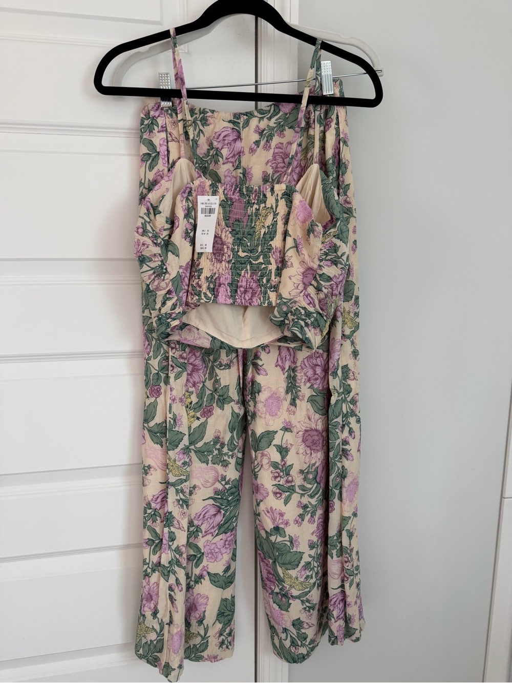 Abercrombie and Fitch Set - Floral Camisole Tank & Wide Leg pants set MEDIUM - Picture 7 of 7
